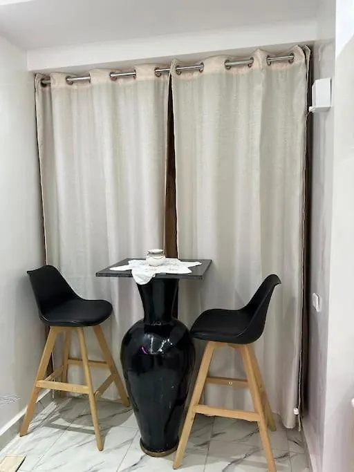 Studio Chic Avec Piscine Gueliz Marrakesh 0*,  Morocco